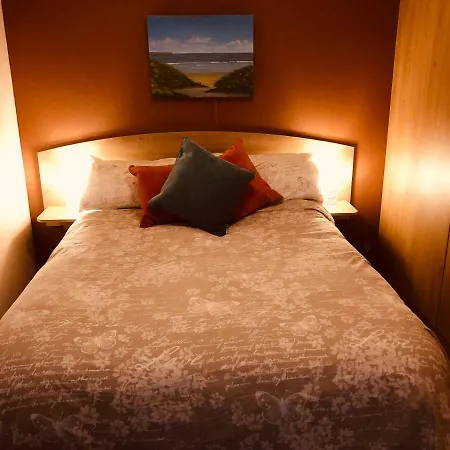 منتزه العطل Rose Bank Caravan Primrose Vally